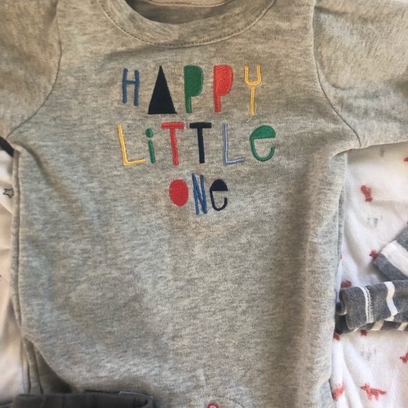 Bundle of baby clothes. Sized 6-9 month - Picture 2 of 4